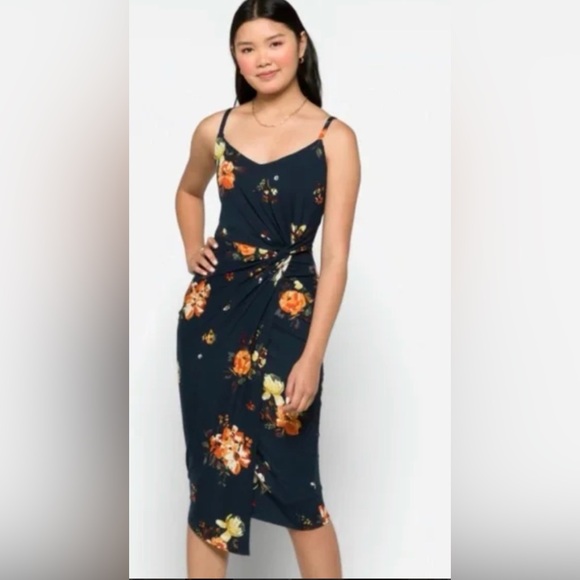 NWT Nine Britton Asymetrical Floral Asymmetrical Dress size 3X 🌸BG 1 - Picture 2 of 4